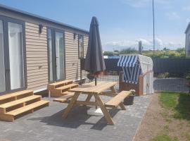 Hotel Photo: Campingland Ostsee - Mobilheim 72Strandgut NEU!