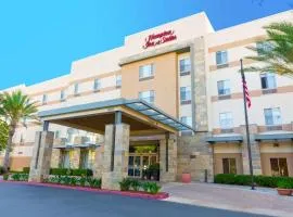 Hampton Inn & Suites Riverside/Corona East, готель у місті Ріверсайд