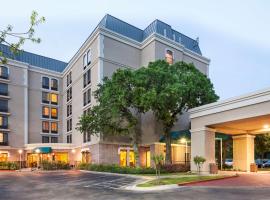 호텔 사진: DoubleTree by Hilton Austin-University Area