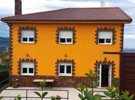 Фотографія готелю: Casa con finca en Oviedo El Casero