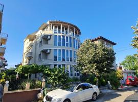 Къща за гости Беглик Таш 2, hotel in Primorsko