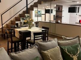 Hotel Photo: "Hunter's Suite"- at the heart of Hartberg I Parking