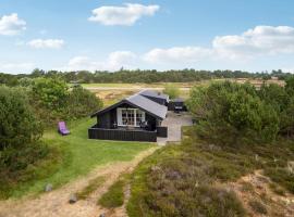 A picture of the hotel: Beautiful Home In Fan With Kitchen