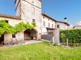 Hotelfotos: Awesome Home In Premariacco With Wifi