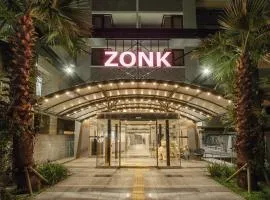 ZONK HOTEL Nakasu, hotell i Fukuoka