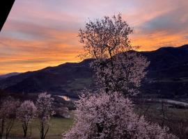 Hotel Photo: Casa nella natura a Bobbio