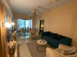 Foto do Hotel: 3 Bed DD Luxury Apt SMCHS