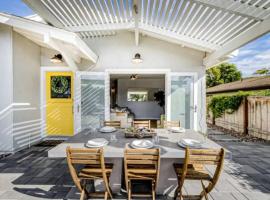 Ξενοδοχείο φωτογραφία: YellowDoorBeachHouse close to Moonlight Beach and LEGO Land