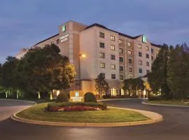 Embassy Suites by Hilton Louisville East