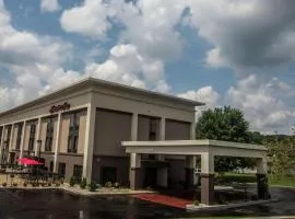 Hampton Inn Summersville, hotel en Summersville