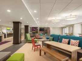 Home2 Suites by Hilton Woodbridge Potomac Mills, hotel in Woodbridge