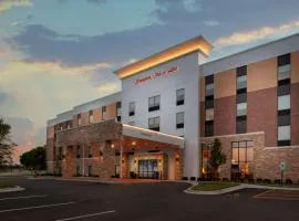 Hampton Inn & Suites Chicago-Burr Ridge, hotel v destinácii Burr Ridge