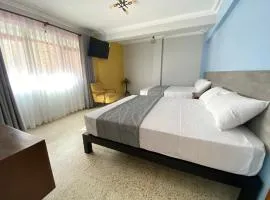 Izza Hotel, hotell i Cochabamba