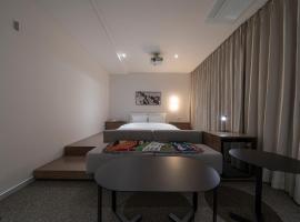รูปภาพของโรงแรม: The Hyoosik Aank Hotel Osan