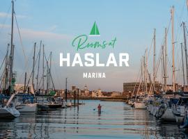 Ξενοδοχείο φωτογραφία: Rooms at Haslar Marina