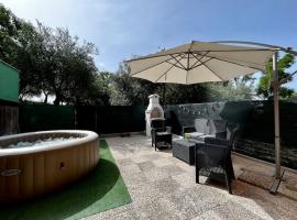 Фотография гостиницы: [Idromassaggio] Relax, wi-fi, bbq & parcheggio