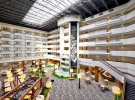 DoubleTree by Hilton Davenport, hotel in Davenport