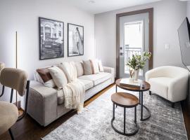 होटल की एक तस्वीर: Modern Luxury 3BD and 2BA in the Heart of East Village