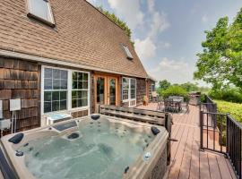 호텔 사진: Rural Dutch Country Retreat - Private Hot Tub