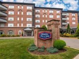 Hampton Inn & Suites Stamford – hotel w mieście Stamford