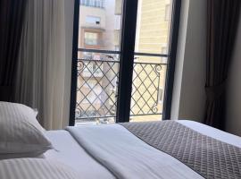 Qama Hotel, hôtel à Pristina