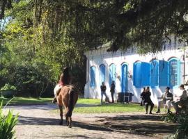 Charqueada Santa Rita Pousada de Charme, hotel in Pelotas