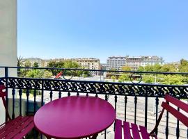 A picture of the hotel: ApartHotel Riviera - Nice Côte d'Azur - Old Town - Promenade des Anglais