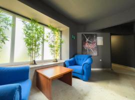 GRAND - Beachfront Rooms & Apartments, hotel in Selce