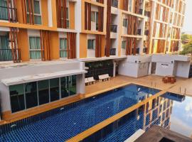 酒店照片: 1 Double bedroom Swimming pool Apartment for Rent in UdonThani With Gym Laundry