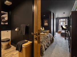 Фотография гостиницы: One of Kind Boutique Pad