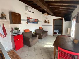 Hotel Photo: Independent Little Loft in Modena