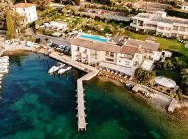 Bella Hotel & Restaurant with private dock for mooring boats
