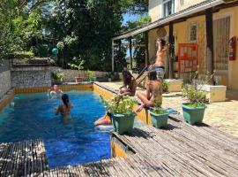 Vila Pepouze Hostel, hotel in Morro de São Paulo