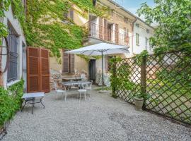 Gambaran Hotel: Gorgeous Home In Cuccaro Monferrato Al With Kitchen