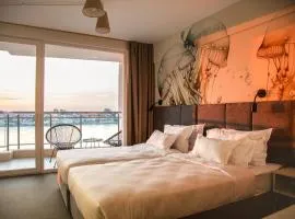 Hotel Antea - By The Sea
