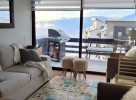 Ski in-out Apartment in El Colorado, hotel v destinaci El Colorado