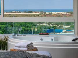 Фотография гостиницы: Mina's luxury suite - panoramic sea view- קיסריה