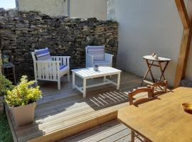 Hotelfotos: La cabane au fond du jardin