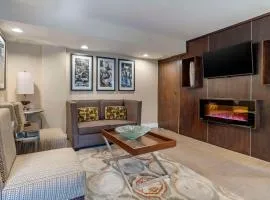 Best Western Carmel's Town House Lodge