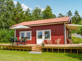 Hotel Photo: Awesome Home In Malmkping With House A Panoramic View