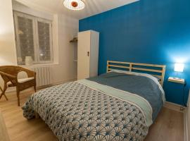 Hotel Photo: Le petit Studio proche gare