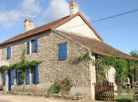 होटल की एक तस्वीर: Belle Maison en Bourgogne - Auxois - Morvan