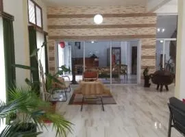 STEPHEN HOTEL, khách sạn ở Toamasina