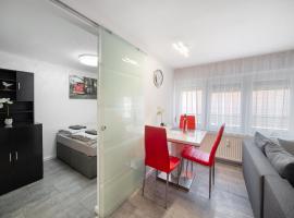 होटल की एक तस्वीर: Centroom Pécs Apartman