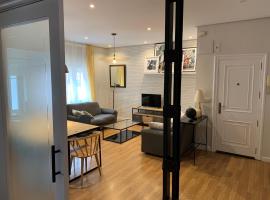 ホテル写真: Amplio y moderno apartamento en Valladolid