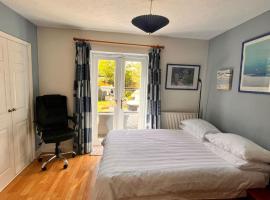 Hotel foto: One double bedroom with en suite in Paddock Wood