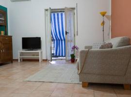 Hotel Photo: Comodo appartamento a Crotone