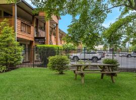 SureStay Plus by Best Western Woodbury Inn, hôtel à Woodbury