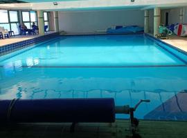 Hotel Photo: Pool, Sauna, Gym & Spa @ Beach-Front Apartment Hotel