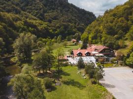 Hotel fotoğraf: Guesthouse Villa Zelenjak Ventek